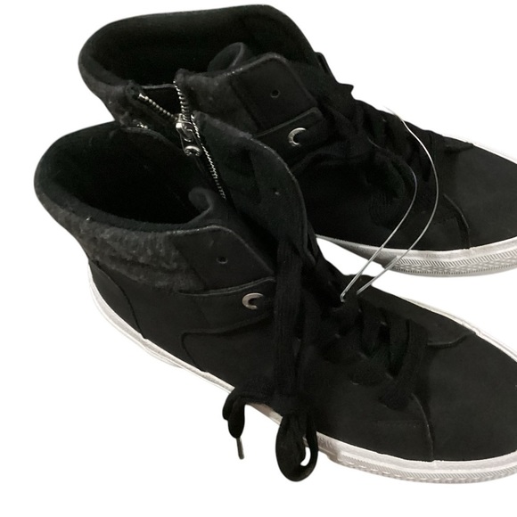 NWT BLOWFISH WOMENS HI-TOP BLACK SUEDE FEEL SIZE 8.5 INCREDIBLY COMFORTABLE - Picture 4 of 5